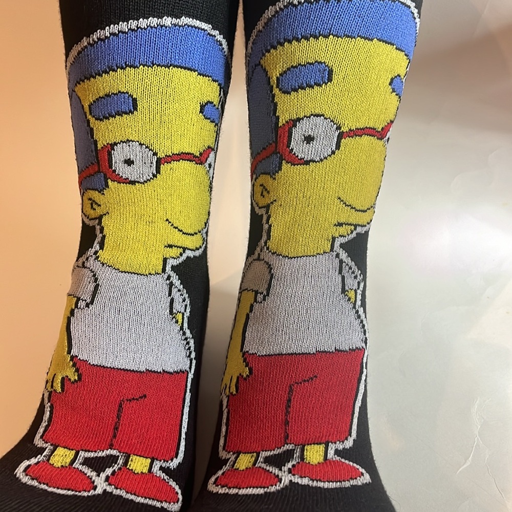 ♥️ NWT The Simpsons “Blue Haired Lawyer” 6-13